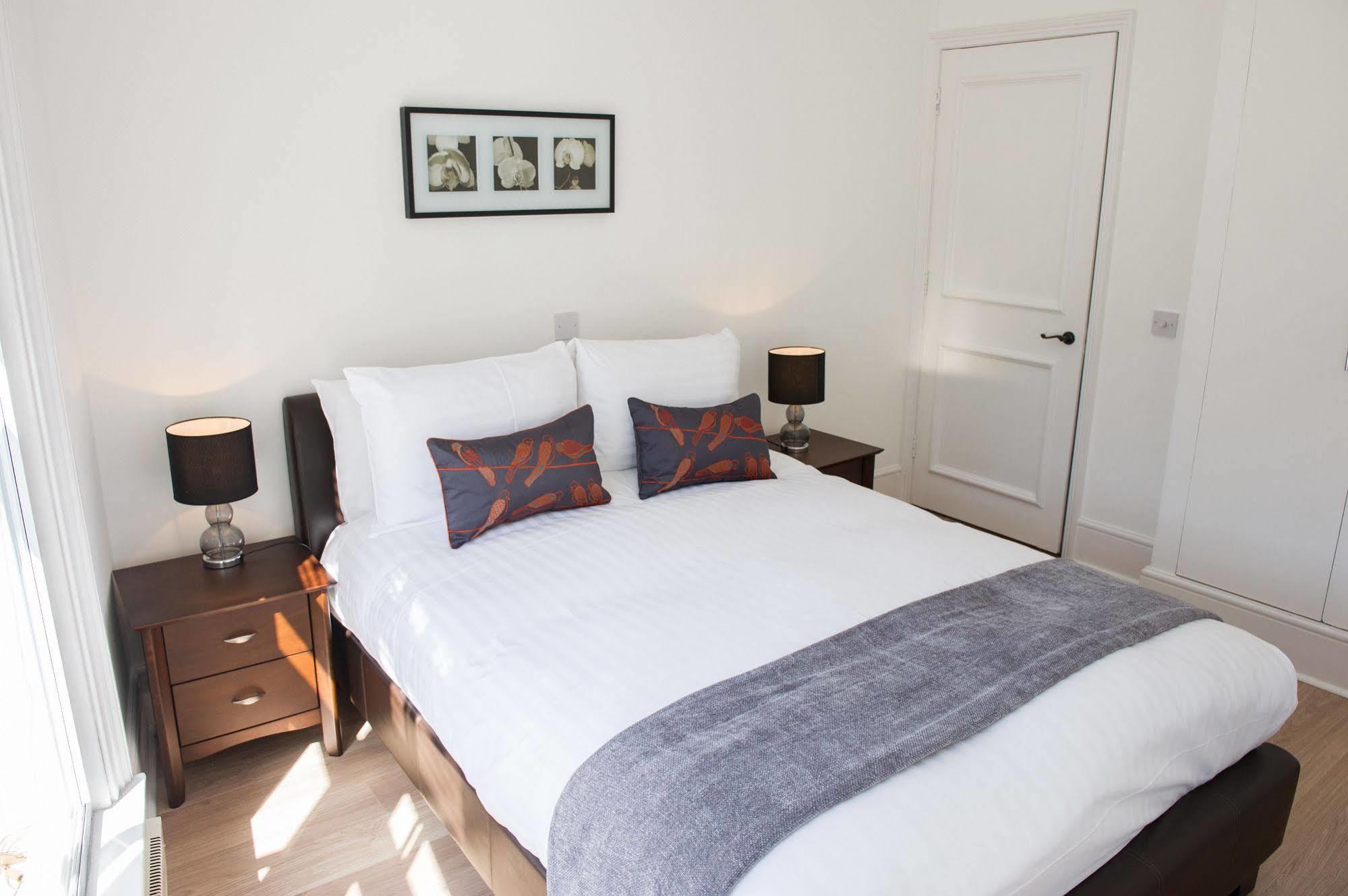 West End One Apartamento